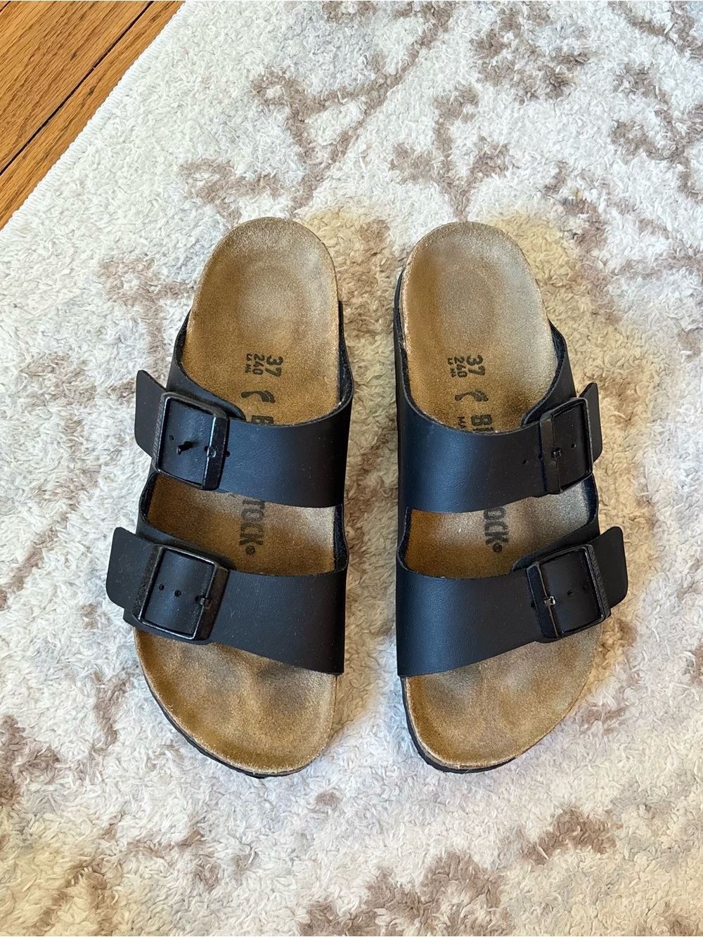 Birkenstock Women’s Arizona Birko-Flor Sandals Black Slip-On Cushioned